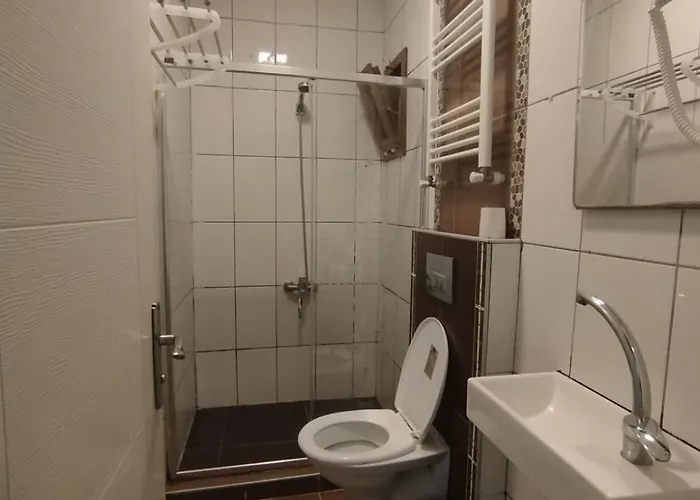 Taksim Aconomy * Κωνσταντινούπολη