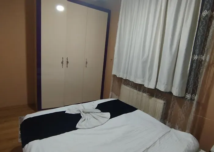 Taksim Aconomy Apartment *